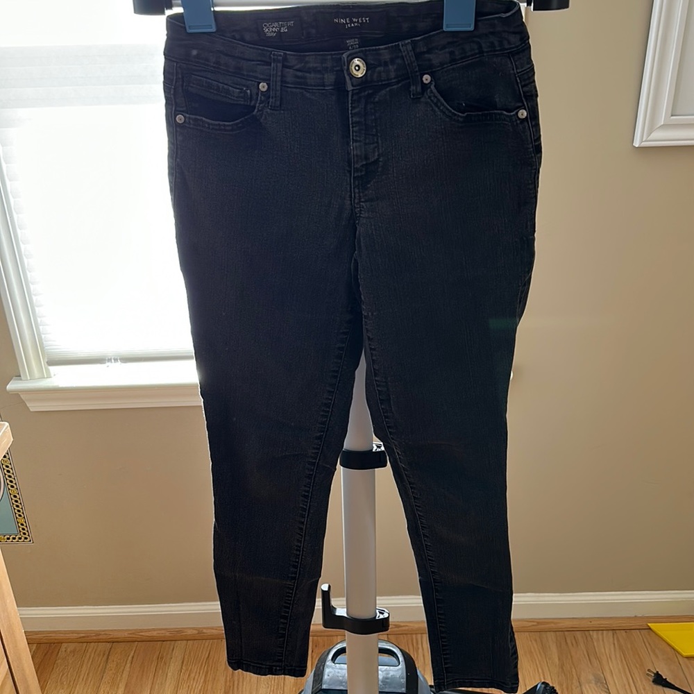 Black cigarette skinny leg jeans